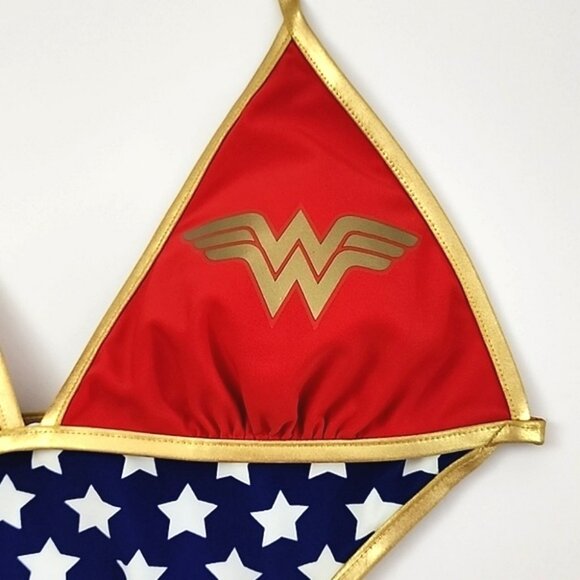 Wonder Woman One Piece DC Comics Red Blue Star Monokini Bathing Swimsuit Sz M - Picture 9 of 16